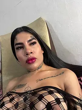 Snapshot of saragill323 chatting on March 11, 6:30 pm saragill323 online show from March 11, 6:30 pm