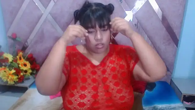 chanel hot 001 online show from February 9, 10:11 pm