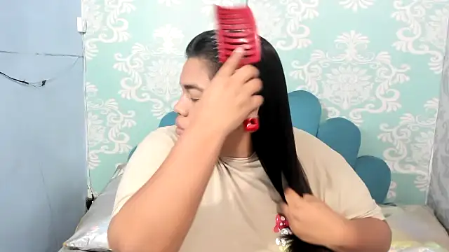 chanel hot 001 online show from March 21, 8:39 am