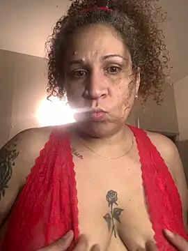 ladycreamypr2 online show from February 11, 4:06 am