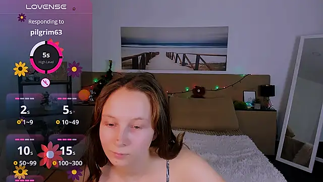 Snapshot of Ketrin_n_ chatting on January 8, 12:37 pm Ketrin n  online show from January 8, 12:37 pm