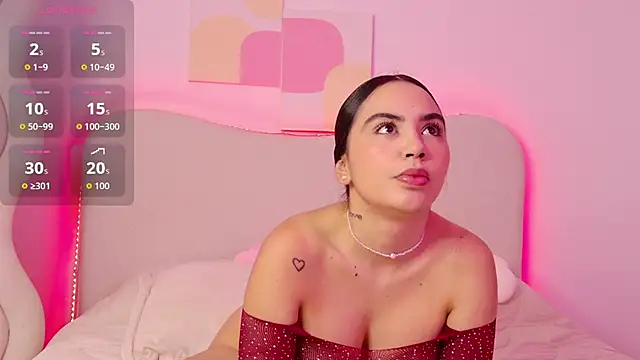 innocentlady  online show from October 30, 2:07 pm