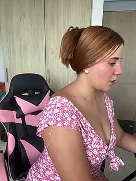 Greta smith online show from July 31, 9:58 pm