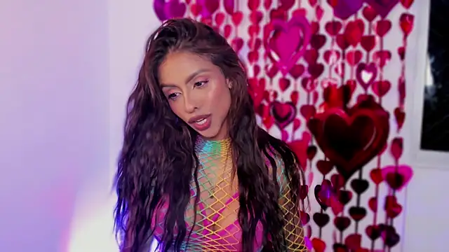 Snapshot of mariana_lopez1 chatting on February 20, 11:32 pm mariana lopez1 online show from February 20, 11:32 pm