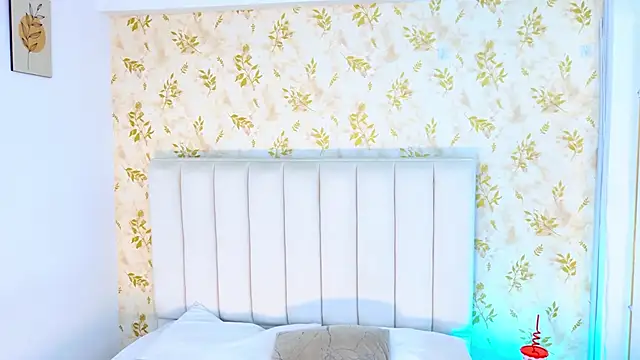 Sara Desire online show from January 13, 12:43 pm