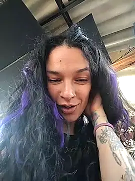 rebekka simpson online show from March 8, 9:07 pm