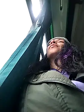 rebekka simpson online show from March 17, 2:09 pm