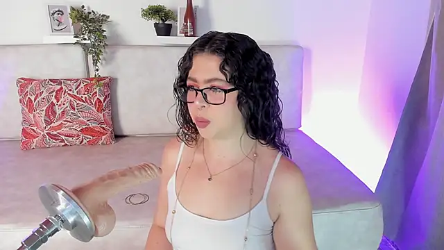 Malka Burning online show from February 10, 8:21 pm