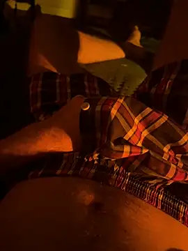 ArmpitsRSuperior online show from November 16, 10:15 pm