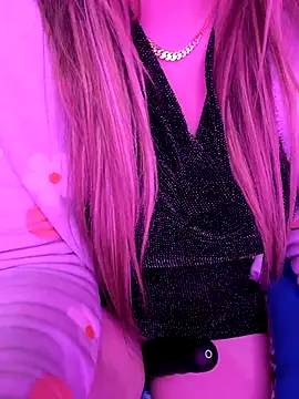 Afnane   charmouta online show from March 11, 7:31 pm