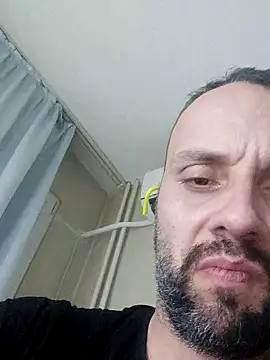 CashhoOUT online show from April 4, 9:12 pm