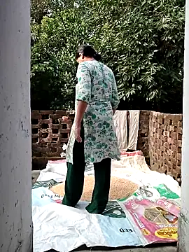 Hot-rubina online show from October 5, 2:43 am