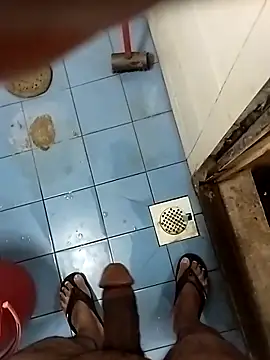 Snapshot of cenyon124 chatting on October 16, 4:08 pm cenyon124 online show from October 16, 4:08 pm