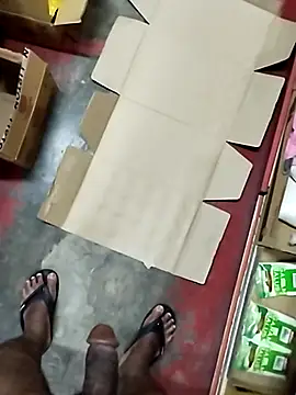 Snapshot of cenyon124 chatting on October 26, 4:02 pm cenyon124 online show from October 26, 4:02 pm