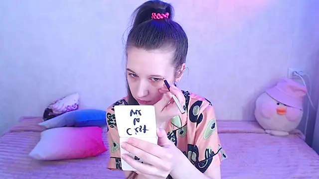 ur kitty   online show from February 14, 5:04 am