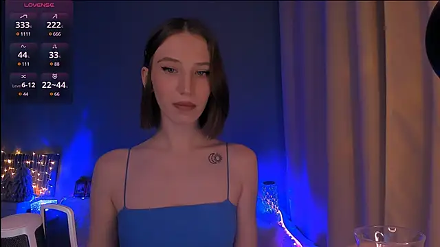 ellaamber online show from January 11, 1:16 am