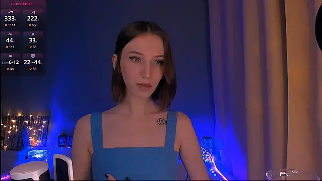 ellaamber online show from January 20, 3:48 am