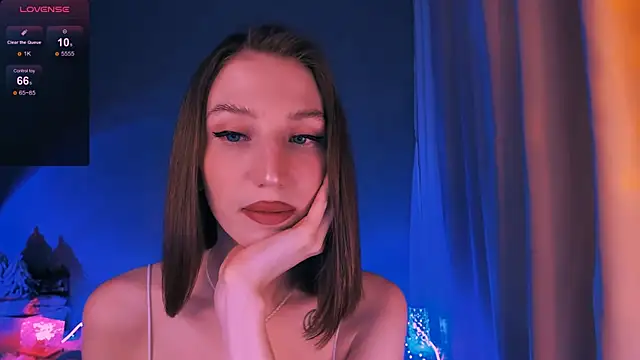 ellaamber online show from December 21, 2:19 am