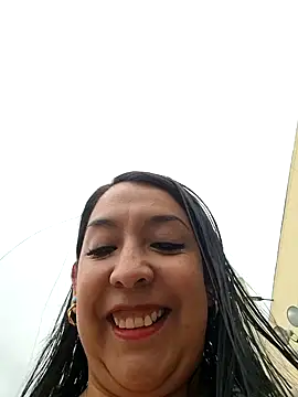 Snapshot of Bella_keny chatting on January 27, 2:35 pm Bella keny online show from January 27, 2:35 pm