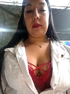 Snapshot of Bella_keny chatting on November 12, 6:19 pm Bella keny online show from November 12, 6:19 pm