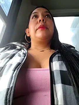 Bella keny online show from May 6, 2:22 pm
