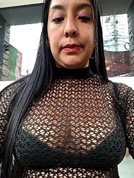 Bella keny online show from May 7, 5:40 pm
