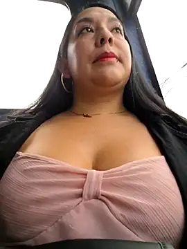 Bella keny online show from June 15, 7:05 pm