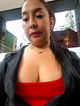 Bella keny online show from June 18, 7:29 pm