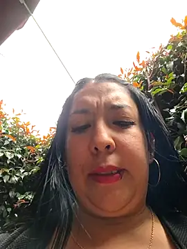 Bella keny online show from July 28, 7:39 pm