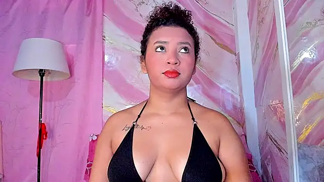 Snapshot of JessyZoe chatting on May 25, 2:01 pm JessyZoe online show from May 25, 2:01 pm