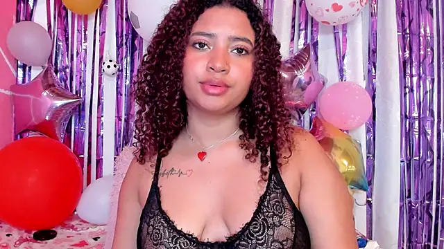 Snapshot of JessyZoe chatting on July 22, 2:58 am JessyZoe online show from July 22, 2:58 am