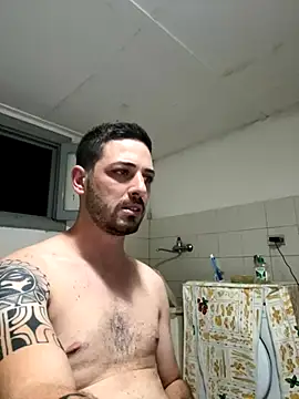 Snapshot of iltoscano95 chatting on September 22, 6:43 pm iltoscano95 online show from September 22, 6:43 pm