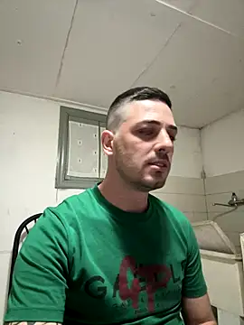 Snapshot of iltoscano95 chatting on September 27, 8:25 pm iltoscano95 online show from September 27, 8:25 pm