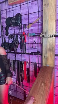 Snapshot of alexia_aitanaa_ chatting on May 26, 2:51 am alexia aitanaa online show from May 26, 2:51 am