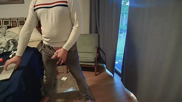 Snapshot of PSJackin40 chatting on November 25, 7:47 pm PSJackin40 online show from November 25, 7:47 pm