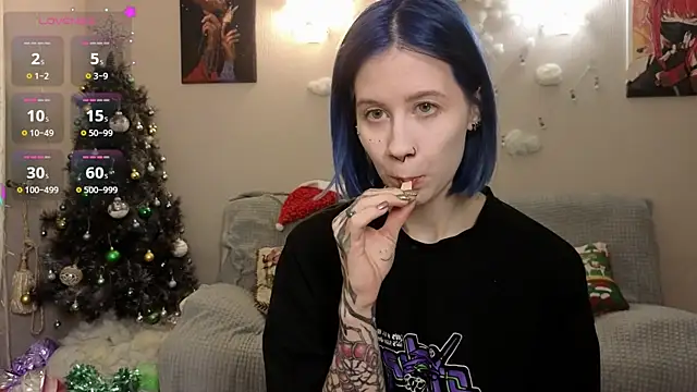 Snapshot of christy_memeow chatting on December 21, 5:40 pm christy memeow online show from December 21, 5:40 pm
