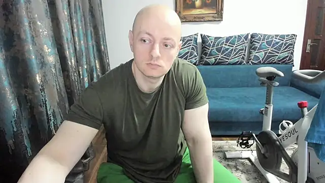 xxxWildxThoughtsxxx online show from February 19, 1:51 am