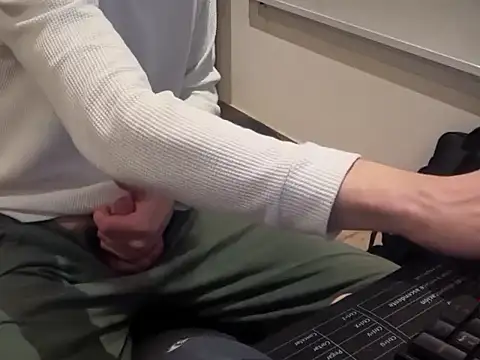 nicolaaaaas online show from September 19, 9:11 am