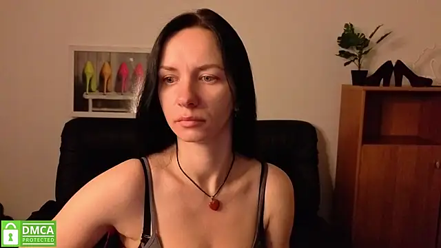 Snapshot of annakillianox chatting on May 14, 5:25 am annakillianox online show from May 14, 5:25 am