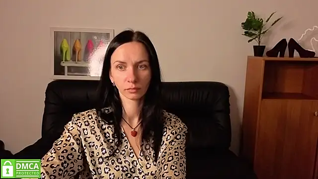 Snapshot of annakillianox chatting on May 31, 11:28 am annakillianox online show from May 31, 11:28 am