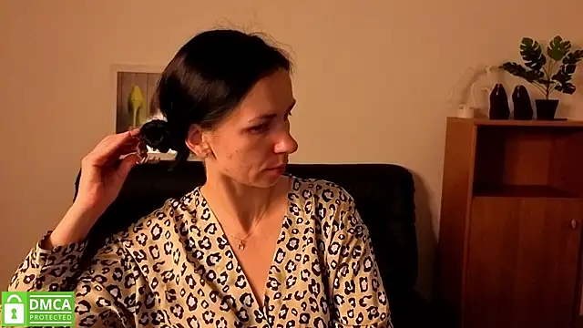 annakillianox online show from July 9, 5:22 am