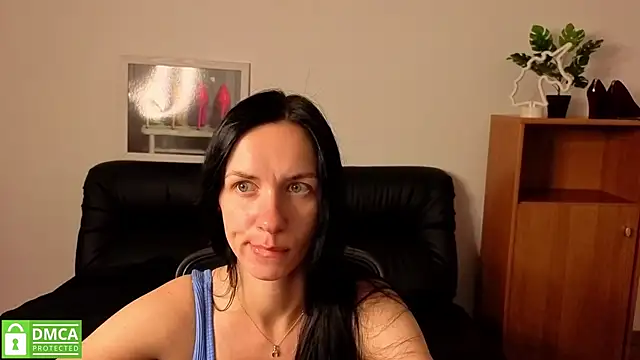 annakillianox online show from July 13, 5:32 am