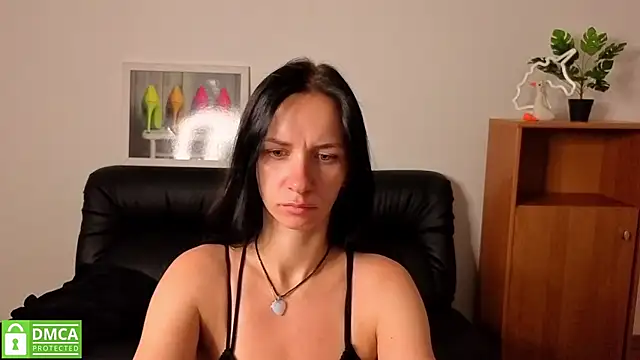 annakillianox online show from July 28, 5:25 am