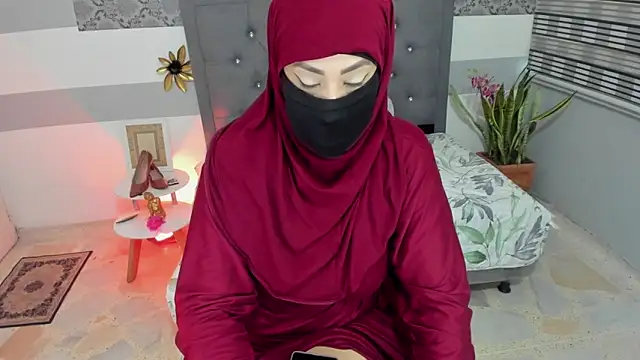 Snapshot of Jalima_sabag chatting on June 8, 7:03 pm Jalima sabag online show from June 8, 7:03 pm