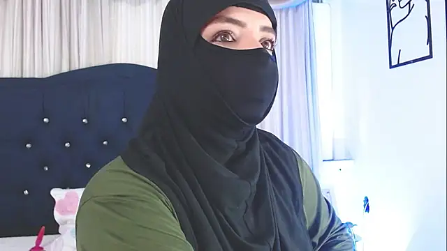 Uzra hayed online show from February 27, 7:26 pm