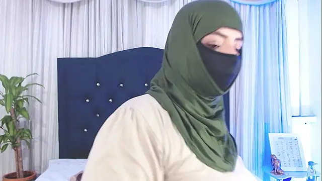 Uzra hayed online show from March 10, 8:01 pm