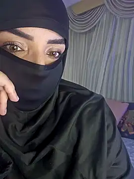 Uzra hayed online show from October 7, 7:55 pm