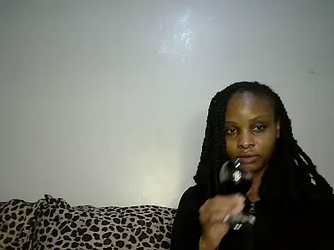 Toxique  online show from October 22, 11:59 pm