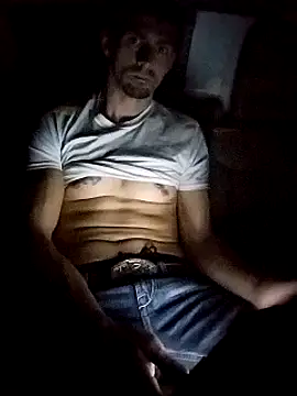 Snapshot of savhorseridecwby chatting on December 14, 5:07 am savhorseridecwby online show from December 14, 5:07 am