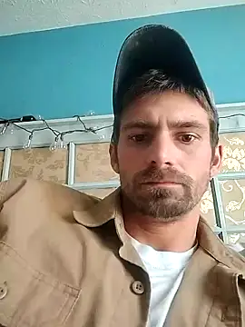 Snapshot of savhorseridecwby chatting on March 6, 6:37 pm savhorseridecwby online show from March 6, 6:37 pm